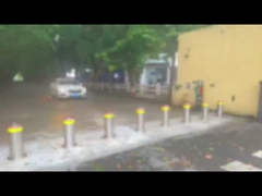 Automatische Kollisionsschutzpolster: Wahl zwischen Flanken- und Einbauanlage